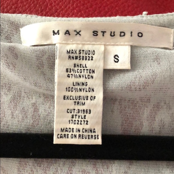 💎3/$25💎Max Studio lace top - Picture 4 of 5